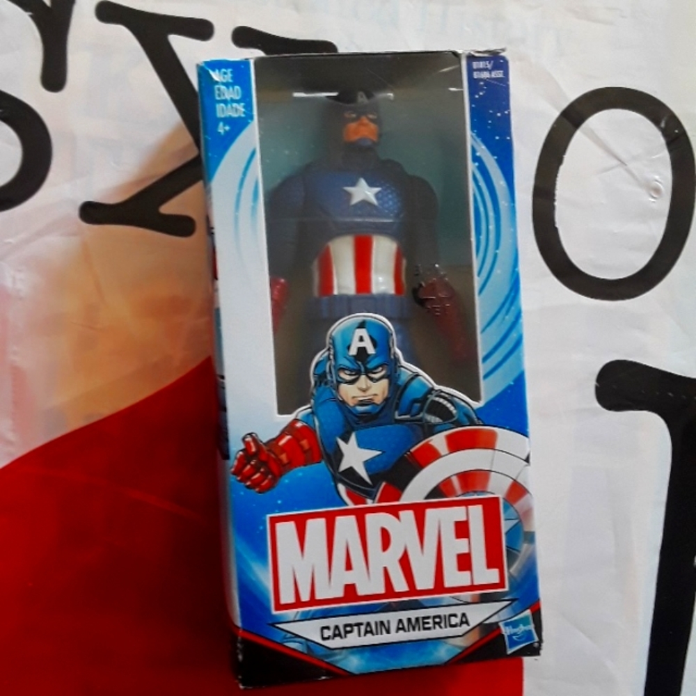 CAPTAIN AMERICA MARVEL TOY